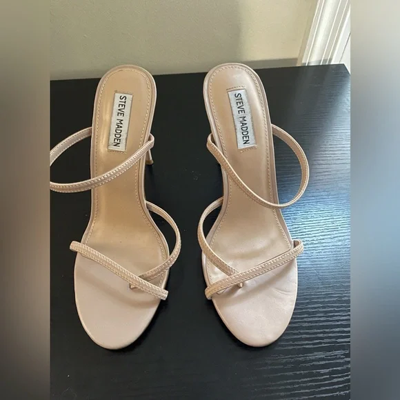 Steve Madden Never Worn - Picture 4 of 6